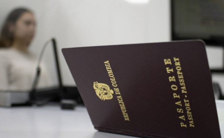 Cancillería declara desierta la licitación de pasaportes en el país